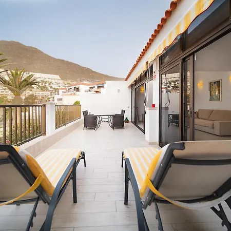 Daire Oasis Bay - Cliffs, Beach, Town Center