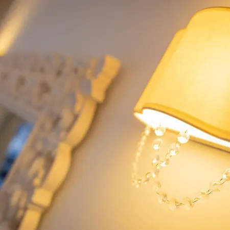 Oasis Bay - Cliffs, Beach, Town Center *