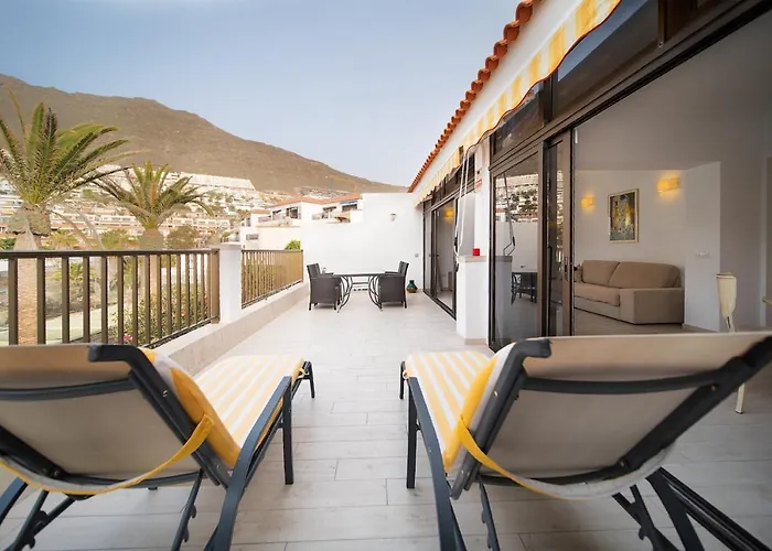 Daire Oasis Bay - Cliffs, Beach, Town Center