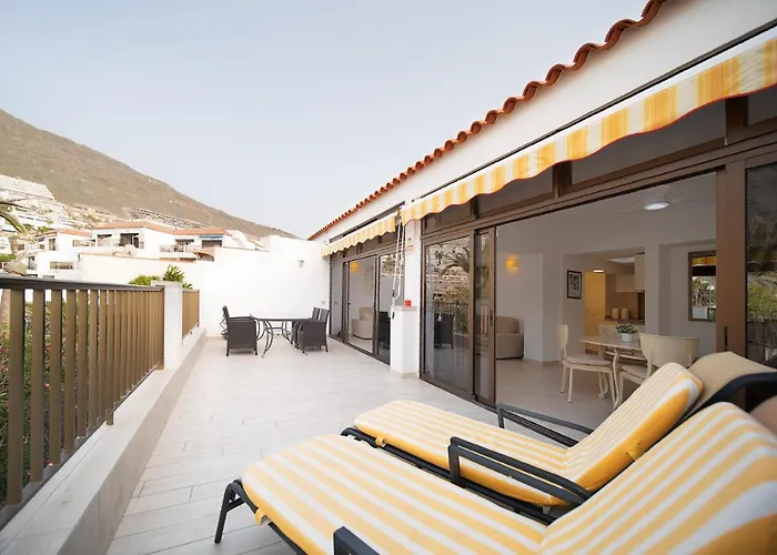 Daire Oasis Bay - Cliffs, Beach, Town Center