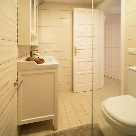 Apartman Oasis Bay - Cliffs, Beach, Town Center