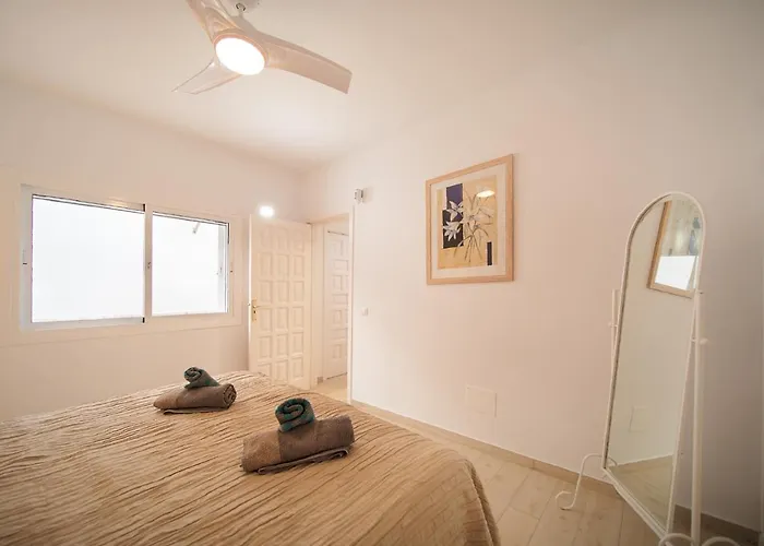 Oasis Bay - Cliffs, Beach, Town Center * Santiago del Teide